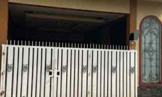 Rumah Berkelas Tp Murah Lokasi Elit di Billymoon, Pondok Kelapa