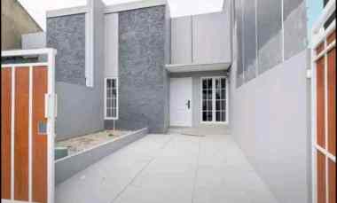 Rumah Dijual di Komplek Kembang