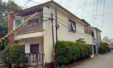 Rumah Dijual di komplek kiara sari asri cipagalo buahbatu bandung
