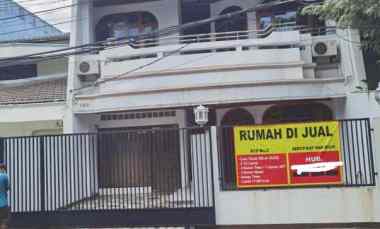 Rumah Dijual di Komplek Perumahan Taman Aries