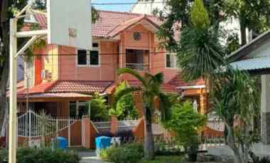 Rumah dalam Komplek Perumkar Pondok Kelapa dekat ke Tol Becakayu