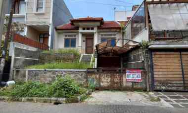 Rumah Dijual di Komplek Pondok Hijau