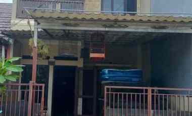 Rumah Tingkat Nyaman di Bintara, Bekasi Barat - Pondok Koo