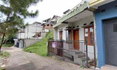 Rumah Sariwangi Strategis 2,5 Lantai Siap Bangun Lantai 3 Only Cash