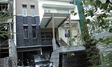 Rumah Dijual di Komplek Setra Duta, Ciwaruga, Kec. Parongpong, Kab. Bandung Barat, Jawa Barat