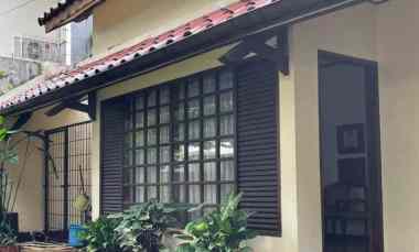 Dijual Rumah Komplek Srategis di Bintaro Sektor 1