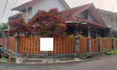 dijual rumah komplek sukaluyu cikutra
