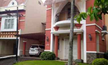 Rumah Dijual di Komplek Sukasari Sarijadi Bandung