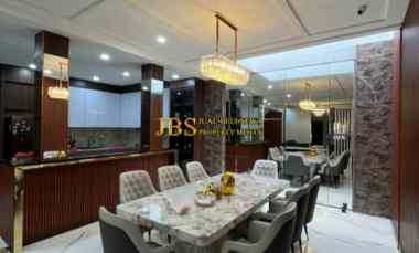 dijual rumah komplek taman malibu indah