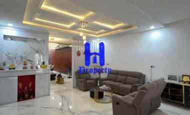 dijual rumah komplek taman malibu indah