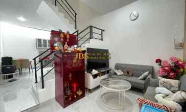 Jual Townhouse di Komplek The Penthouse Jalan Buku - Daerah Ayahanda