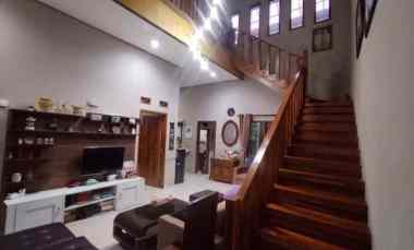 Rumah Dijual di Kopo regency