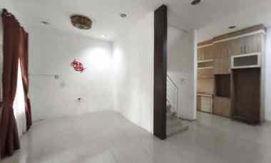 Rumah Dijual di Krakatau Point, Jalan Bhayangkara, Indra Kasih, Medan City