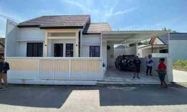 Rumah Minimalis Modern di Barat jl. Godean 600 jt-an Free Kanopi Pagar