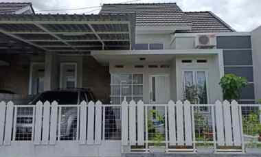 dijual rumah krodan maguwoharjo