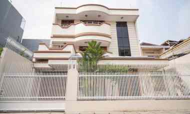 Dijual Rumah Cantik di Jalan Talib, Krukut, Taman Sari,Jakarta Barat