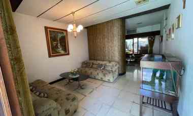 Rumah Kupang Indah, Dukuh Kupang, Surabaya, Ada Swiming Pool