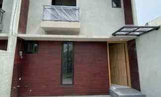 Kutisari Indah Minimalis Scandinavian 1M-an dekat Petra, SIER Rungkut