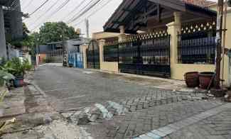 Jual Rugi Rumah Kost Kutisari Selatan Surabaya 509m dari Kampus Petra