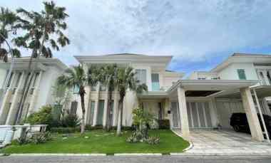 Rumah Dijual di La rizwood Pakuwon Indah