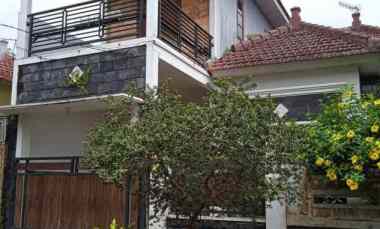 Rumah 2 Lantai Siap Huni Lokasi Perumahan Joyo Agung Malang