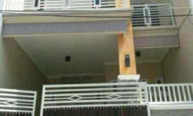 Rumah Baru 2 Lantai 800 Jutaan, Lokasi 300 meter dari Raya Kenjeran