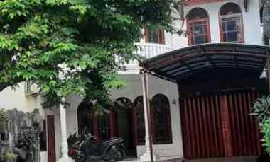 Rumah 3 Lantai Strategis di Lenteng Agung, Jagakarsa, Jakarta Selatan