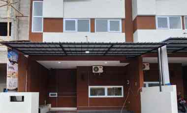 Siap Huni Rumah Dijual di Limo Depok dekat Tol Limo dan Tol Krukut