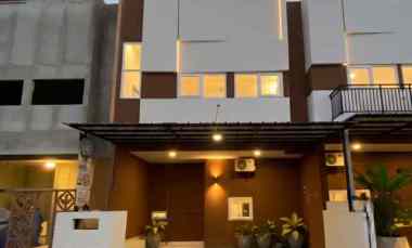 dijual rumah limo depok