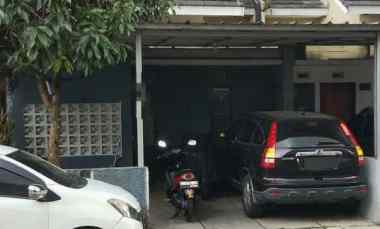 Rumah Dijual di Logam