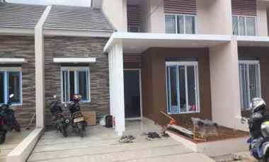 Rumah Murah 1 Lt Tinggi Plafon 4 meter Free Biaya di Jatisari Jatiasih