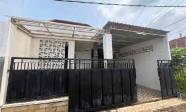 Dijual Rumah Lokasi Perumahan di Bandara Pakis Malang