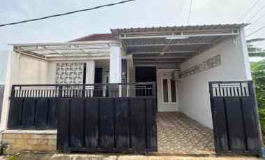 Dijual Rumah Lokasi Perumahan di Bandara Pakis Malang