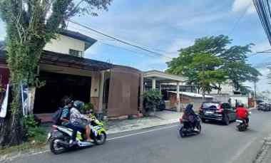 Dijual Rumah Lokasi Raya Candi Dinoyo Kota Malang