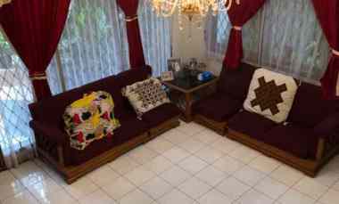 dijual rumah lokasi strategis di setraduta bandung