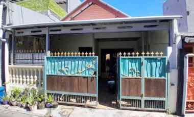 dijual rumah lokasi strategis monang maning