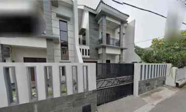 Dijual Rumah Lux Baru di Pasar Minggu, Jakarta Selatan