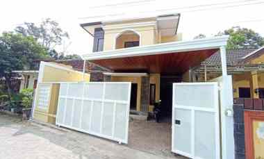 Rumah Siap Huni 2 Lantai di Utara Stadion Maguwoharjo dekat Sd Model