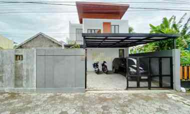 Rumah Full Furnished, 4 menit dari Transmart Carrefour Maguwoharjo