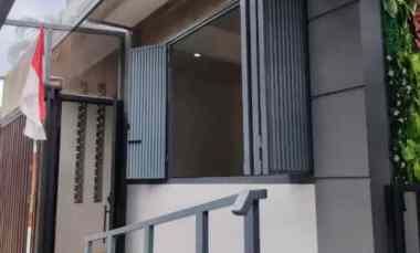 Eksklusif Home Mahagoni Bintaro Akses Tol 300 M - Private Pool