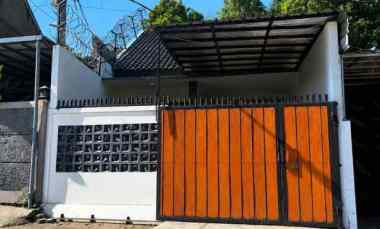 Rumah Dijual di Mainroad Arcamanik Sindanglaya Bandung