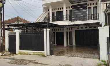 Rumah Dijual di mainroad Ciganitri Logam Buahbatu Margacinta Bandung