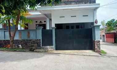 Rumah Dijual di Manglayang Regency Cimekar