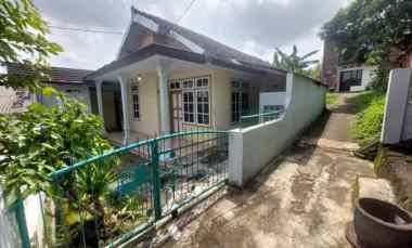 dijual rumah mangliawan wendit malang
