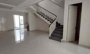 Buyer Only Rumah Baru Manyar Dharmahusada Surabaya Row Jalan 3 Mobil