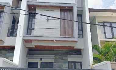 Rumah Baru Mewah Jalan Utama Manyar Under 2M, Surabaya Timur