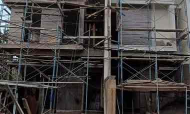 Satu2 Nya Rumah Gress di Manyar Under 2M Dgn Row Jln 4 mobil