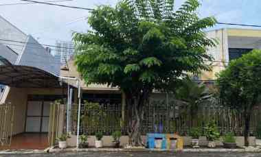 Manyar Kertoadi Samping Raya Merr Siap Huni Row Lebar di Area Perumaha