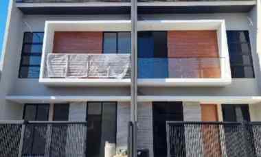 Dijual Rumah Baru Gress, Modern Minimalis, Manyar Kertoadi, Surabaya