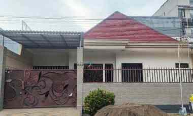 Dijual Rumah di Manyar Kertoarjo Selangkah dari Raya Kertajaya